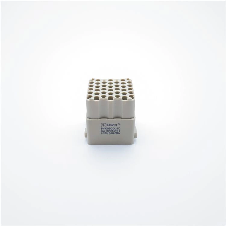 Conector industrial de 42 pines